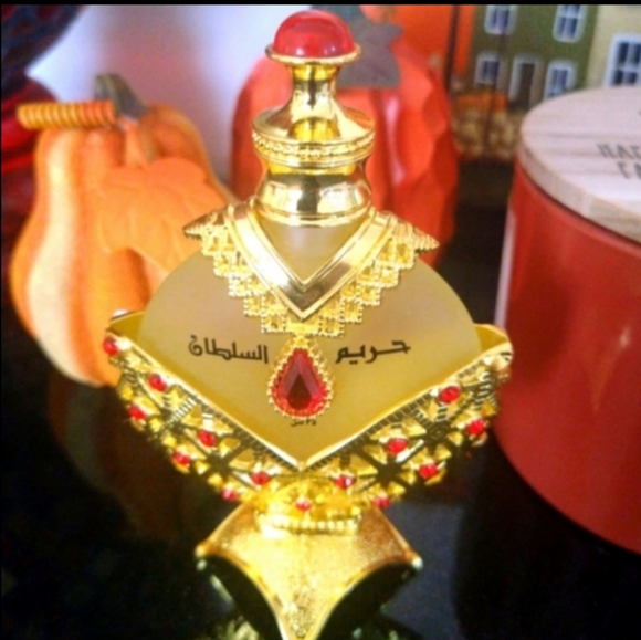 HAREEM AL SULTAN GOLD Oil Perfume (35 ml) and Sample Included Authentic✅ - Picture 5 of 12
